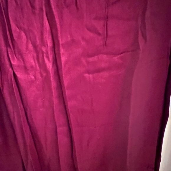 CHARMING Charlie maroon scarf/shawl - Picture 2 of 3